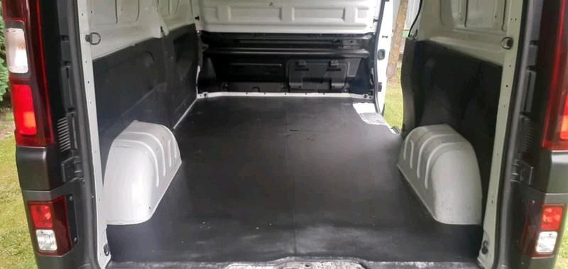 Gebraucht Renault Trafic 150 PS (110 kW) 2021 Weiß Van / Kleinbus