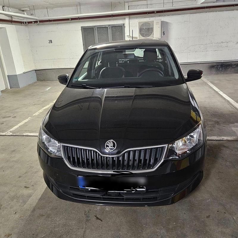 Gebraucht Skoda Fabia Ambition 60 PS (44 kW) 2017 Kleinwagen