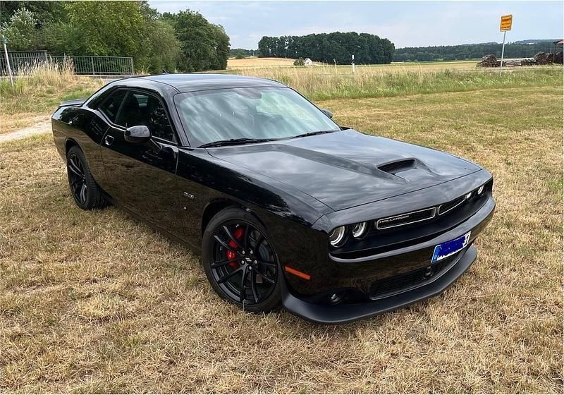 Schwarz Gebraucht 2024 Dodge Challenger Coupé | 49.900 € - Bild 1/4
