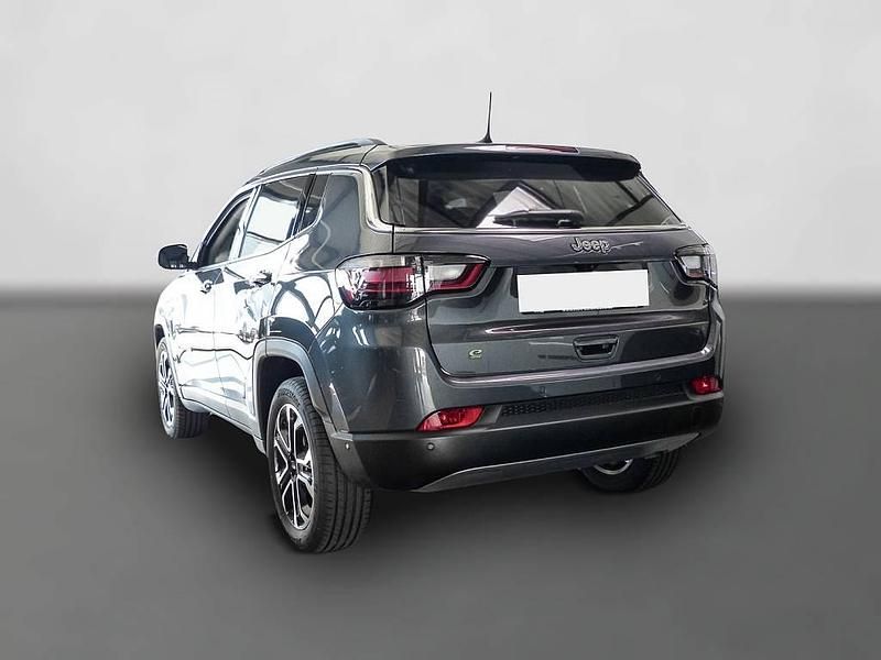 Gebraucht Jeep Compass Limited 131 PS (96 kW) 2023 Grau SUV