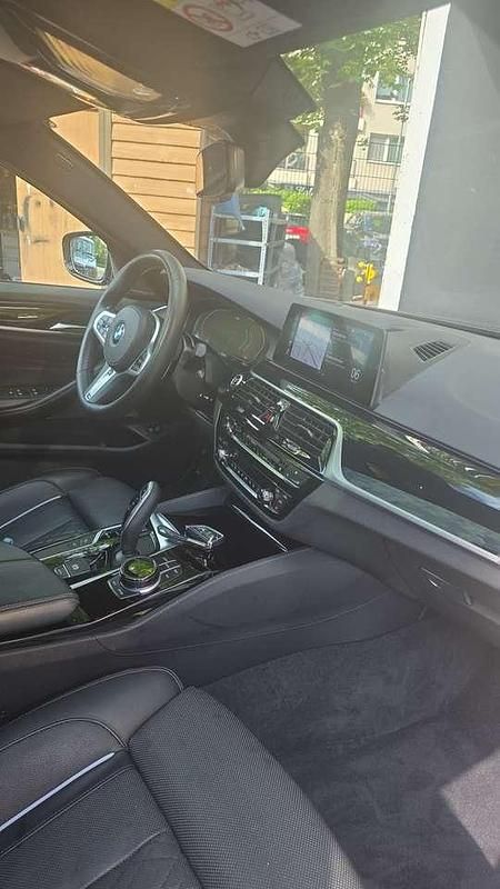 Gebraucht BMW 540 Luxury Line 320 PS (235 kW) 2019 Kombi