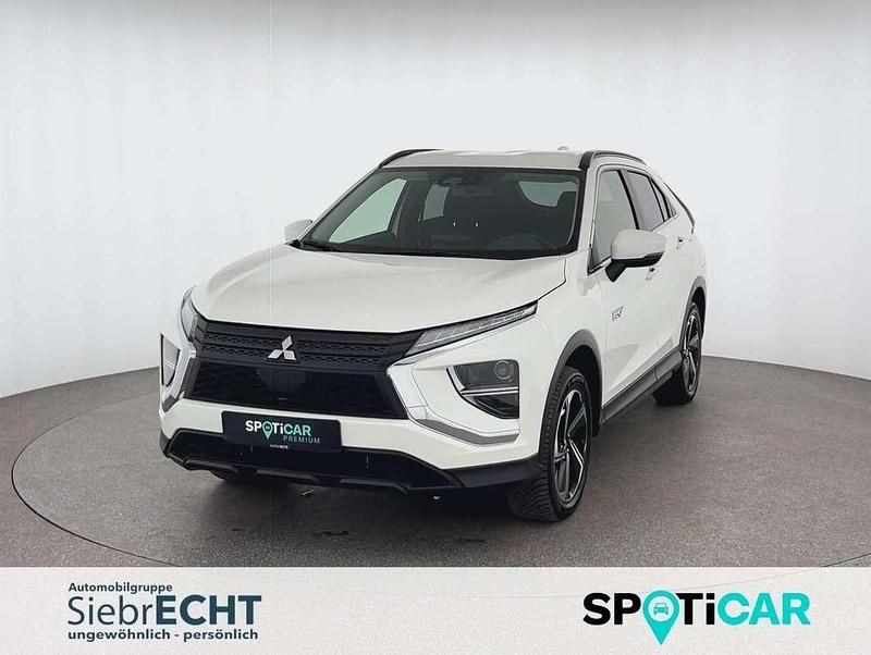 Gebraucht Mitsubishi Eclipse Cross Basis 188 PS (138 kW) 2022 Weiß SUV