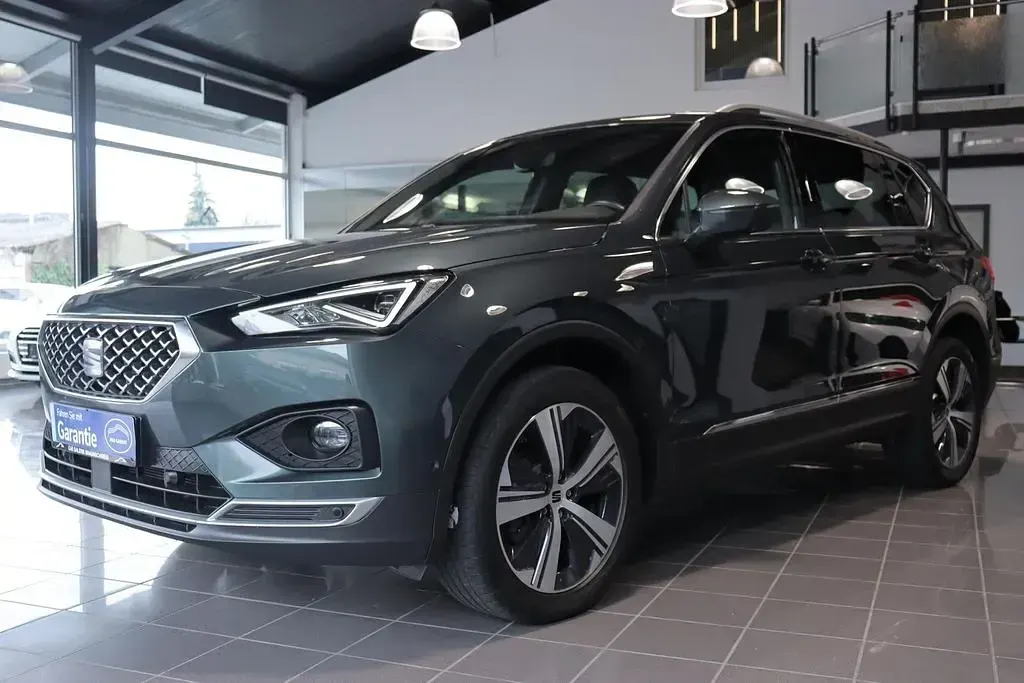 Gebraucht Seat Tarraco Xperience 150 PS (110 kW) 2023 "camouflage" gr]n SUV
