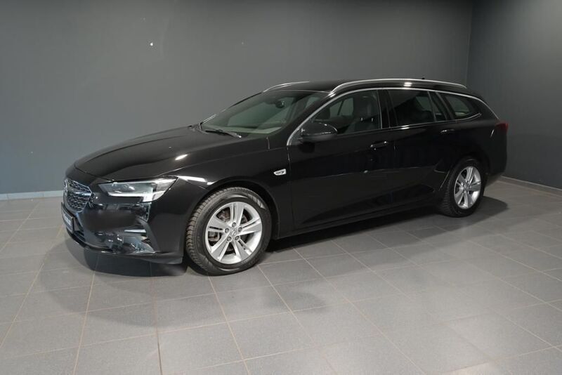 Schwarz onyx schwarz Gebraucht 2021 Opel Insignia Elegance Kombi | 19.700 € (Fairer Preis) - Bild 1/3