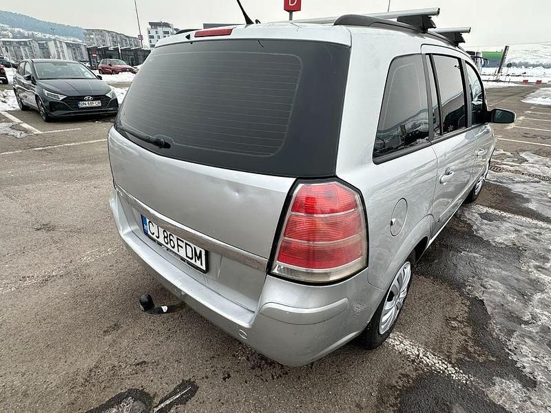 Gebraucht Opel Zafira 140 PS (102 kW) 2006 Silber Van / Kleinbus