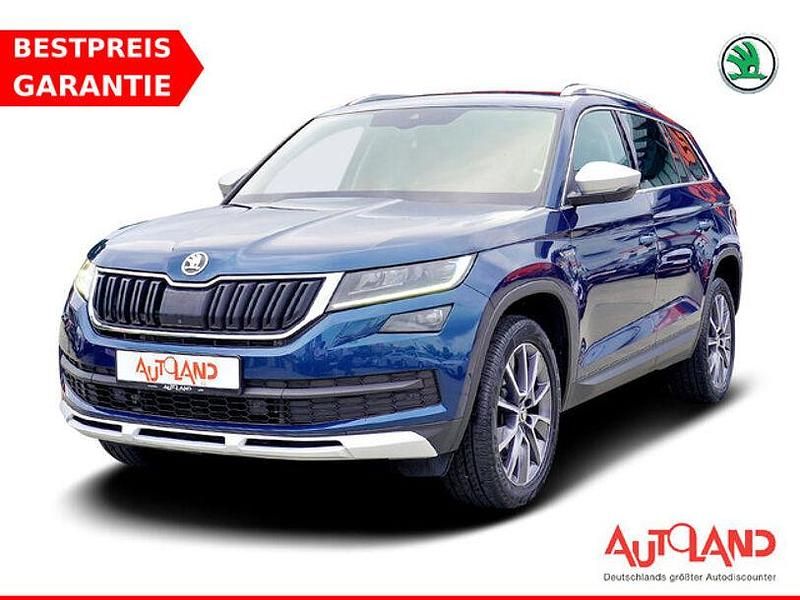 Blau Gebraucht 2019 Skoda Kodiaq Scout 4x4 SUV | 32.950 € (Etwas zu teuer) - Bild 1/4