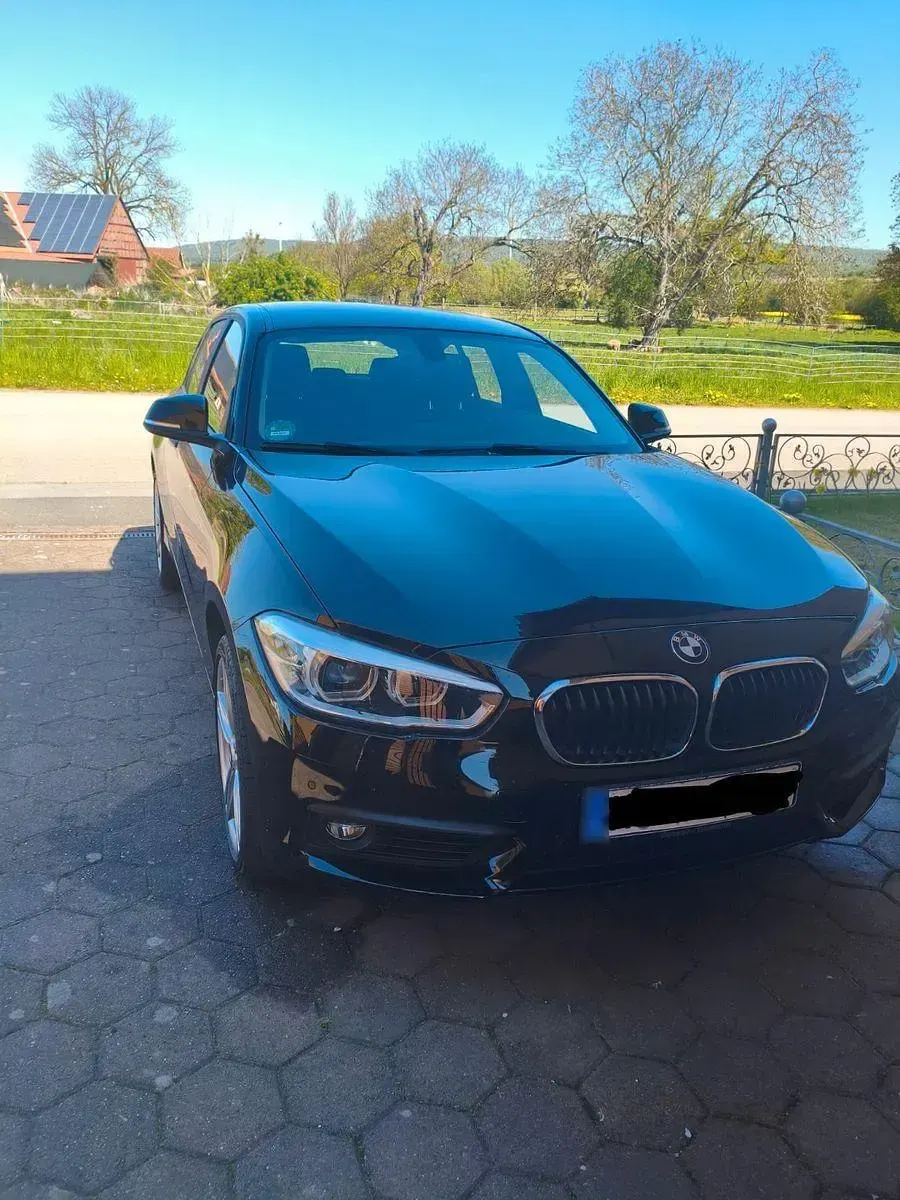 Gebraucht BMW 120 Advantage 184 PS (135 kW) 2016 Schwarz Kleinwagen