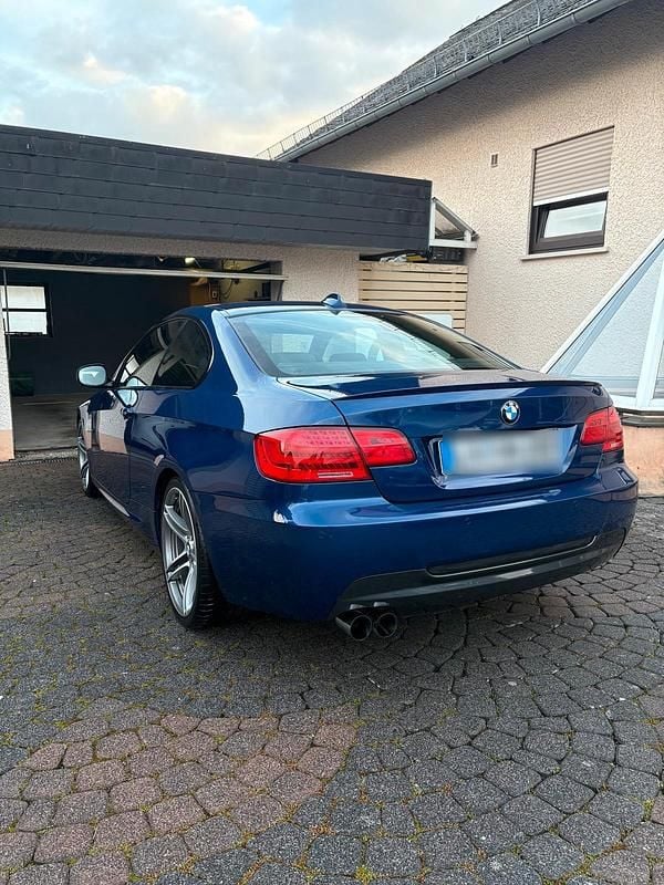 Gebraucht BMW 330 M Performance 272 PS (200 kW) 2010 Blau Coupé