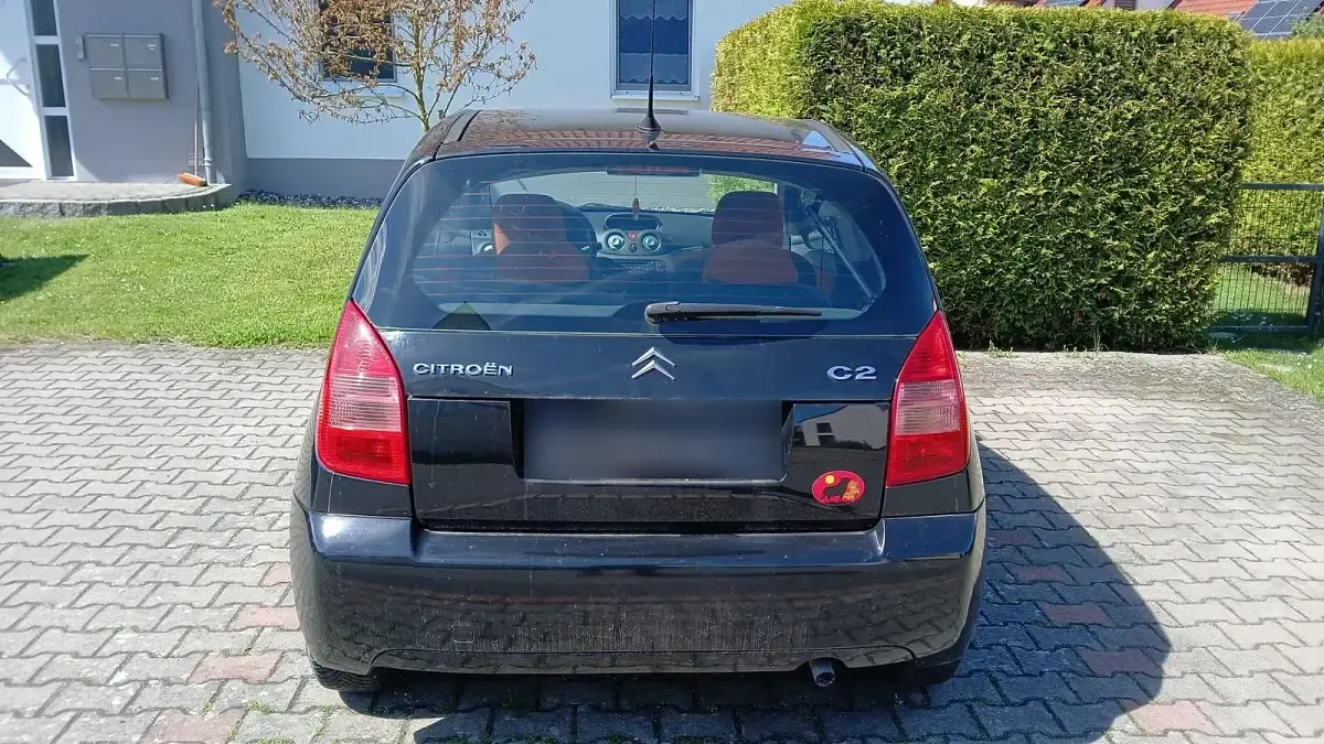 Gebraucht Citroën C2 60 PS (44 kW) 2004 Schwarz Kleinwagen