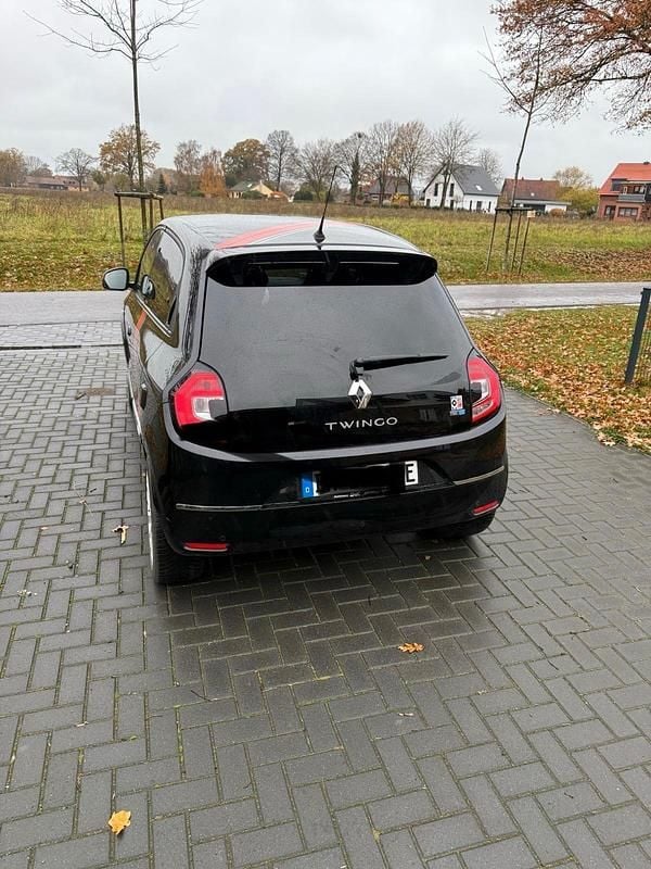 Gebraucht Renault Twingo 30 kW (42 PS) 2020 Schwarz Kleinwagen