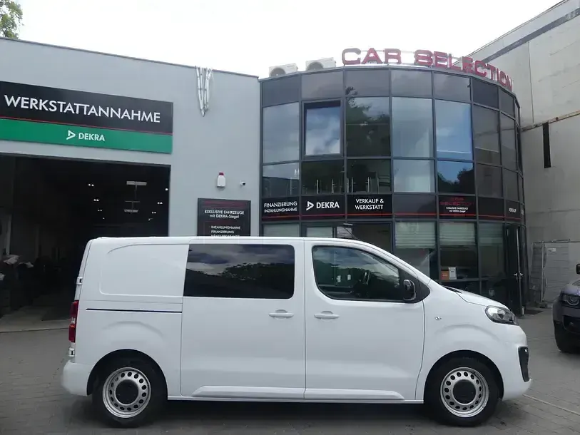 Gebraucht Fiat e-Scudo 100 kW (136 PS) 2023 Weiß Van / Kleinbus