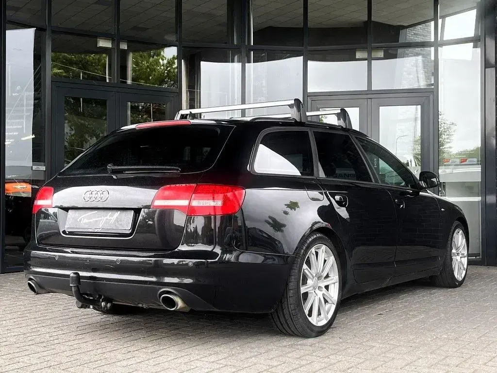 Second-hand Audi A6 S-Line 170 CP (125 kW) 2011 Negru Break