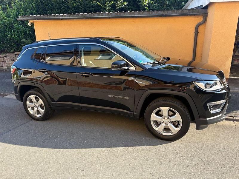 Schwarz Gebraucht 2020 Jeep Compass Limited SUV | 22.000 € (Fairer Preis) - Bild 1/4