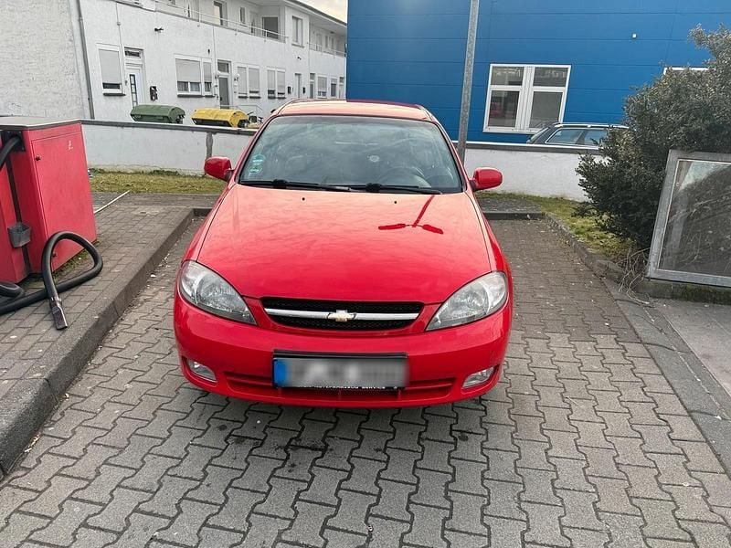Gebraucht Chevrolet Lacetti 108 PS (79 kW) 2006 Rot Kleinwagen