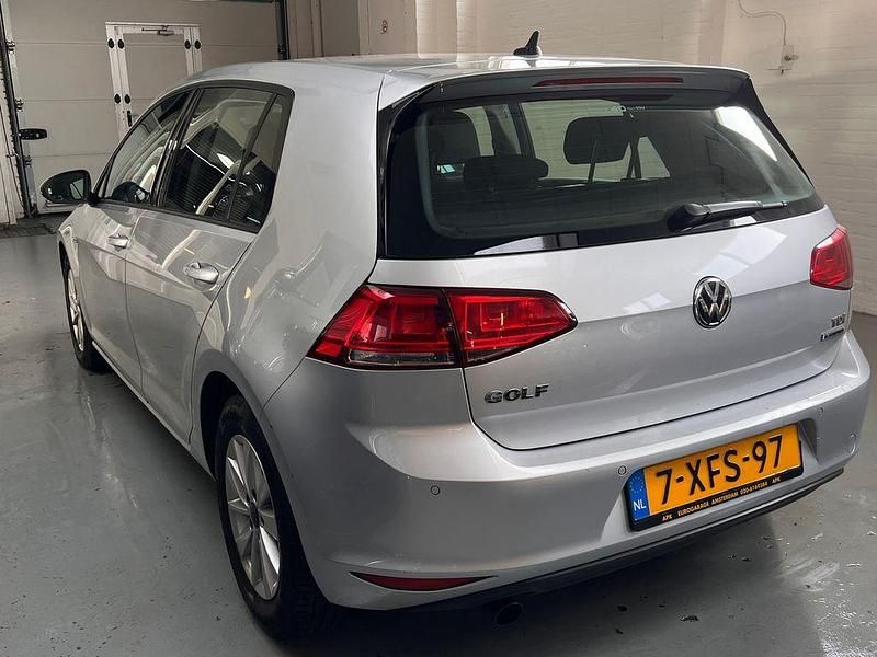 Gebraucht VW Golf VII 110 PS (80 kW) 2014 Grau Limousine