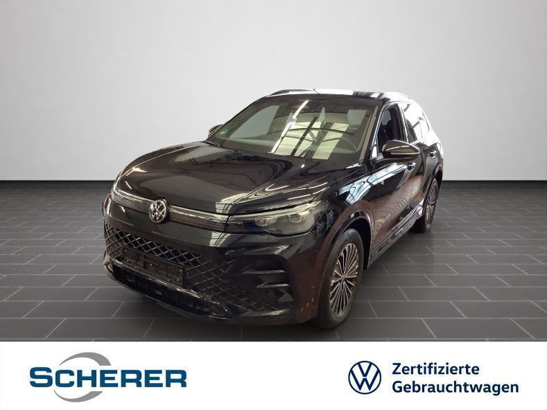 Deep black perleffekt (metallic) Gebraucht 2024 VW Tiguan Style SUV | 45.900 € (Teuer) - Bild 1/4
