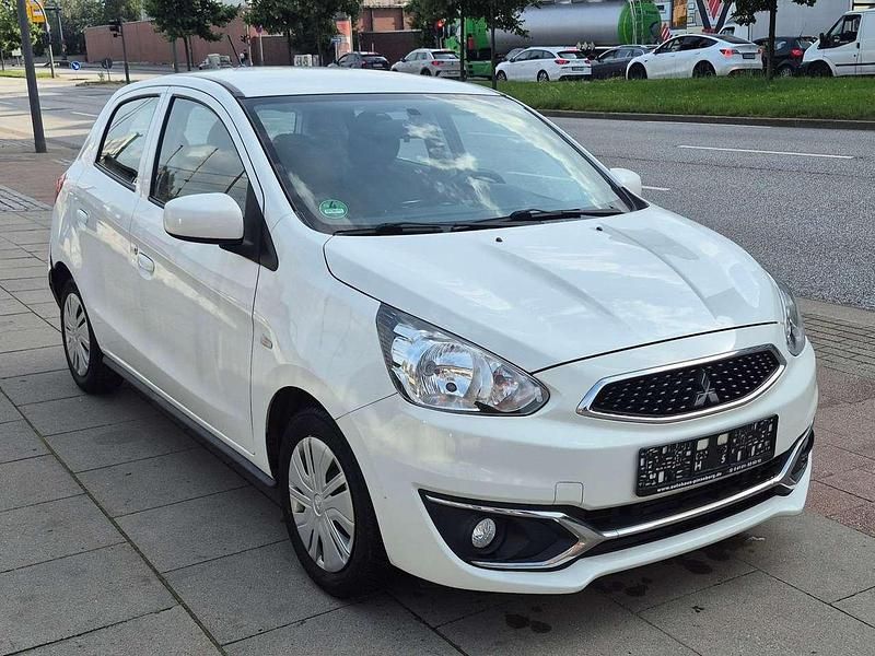 Weiß Gebraucht 2018 Mitsubishi Space Star Basis Kleinwagen | 2.700 € - Bild 1/4