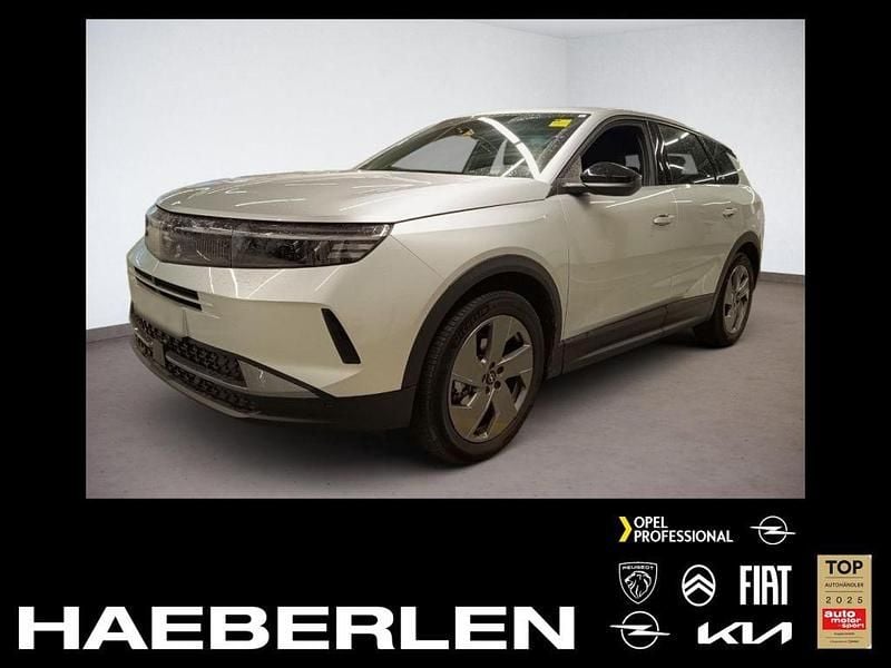 Grau/typ aussenverkleidung metalliclack (metallic) Gebraucht 2025 Opel Grandland X SUV | 24.680 € (Guter Preis) - Bild 1/4