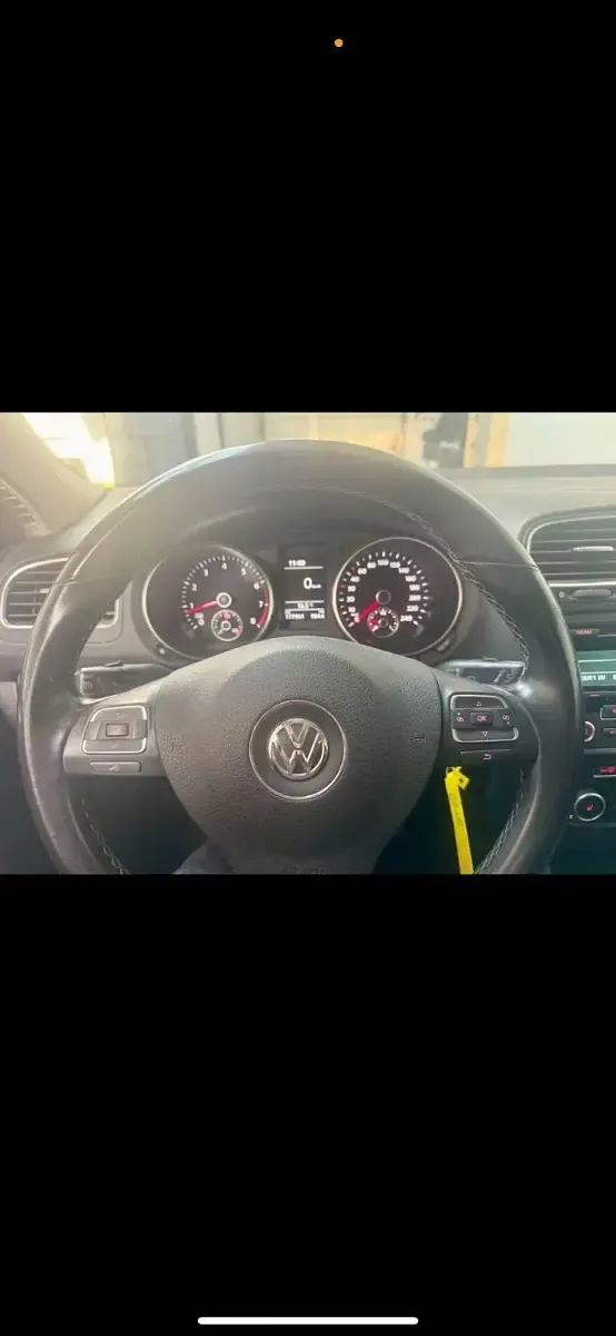 Gebraucht VW Golf VI 86 PS (63 kW) 2011 Silber Kleinwagen