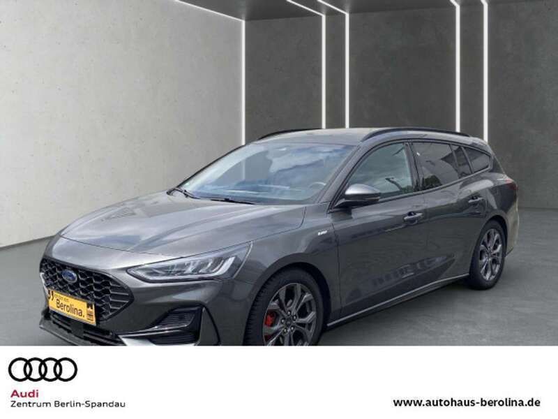 Grau Gebraucht 2024 Ford Focus ST-Line Kombi | 26.888 € (Fairer Preis) - Bild 1/4