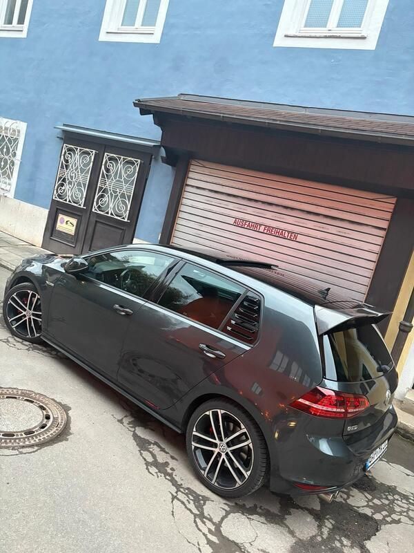 Grau Gebraucht 2015 VW Golf VII GTD Limousine | 14.700 € (Teuer) - Bild 1/4