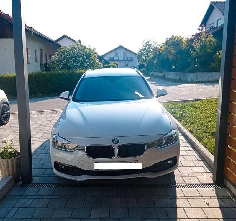 Gebraucht BMW 320 190 PS (139 kW) 2018 Weiß Kombi