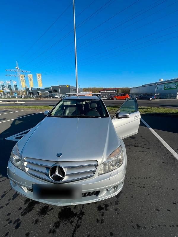 Gebraucht Mercedes C220 170 PS (125 kW) 2008 Silber Kombi