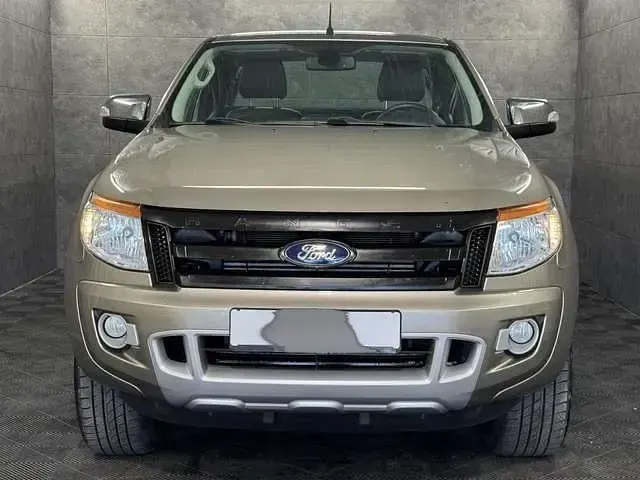 Gebraucht Ford Ranger Limited 150 PS (110 kW) 2015 Metallic Pickup