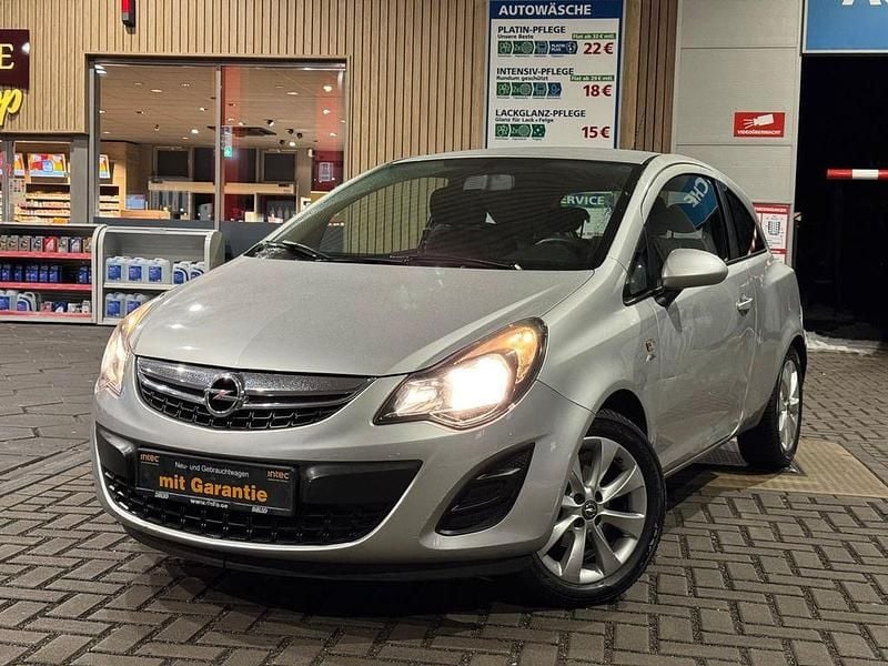 Grau Gebraucht 2014 Opel Corsa Active Kleinwagen | 2.999 € (Superpreis) - Bild 1/4
