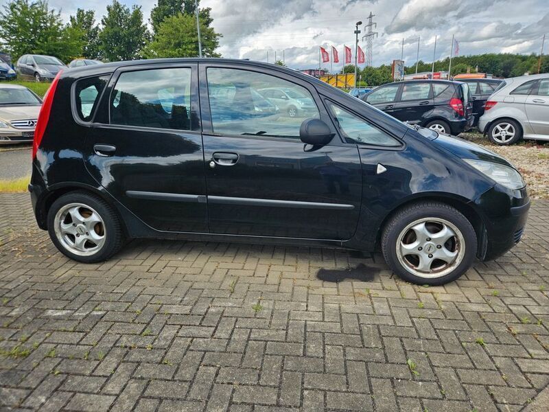 Gebraucht Mitsubishi Colt Invite 75 PS (55 kW) 2004 Kleinwagen