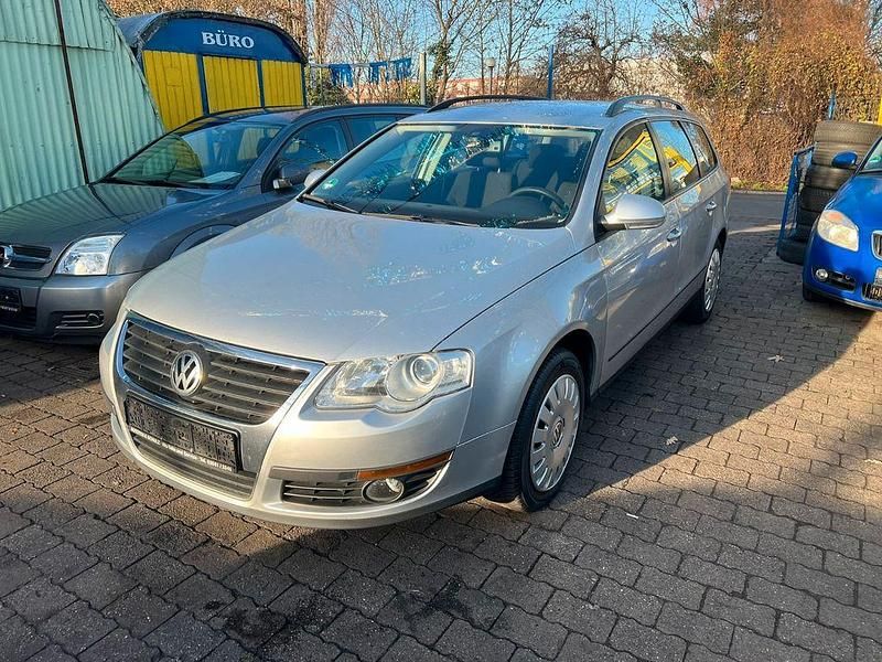 Gebraucht VW Passat Trendline 122 PS (89 kW) 2008 Silber Kombi