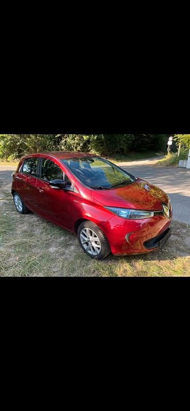 Rot Gebraucht 2019 Renault Zoe Kleinwagen | 7.990 € (Guter Preis) - Bild 1/4