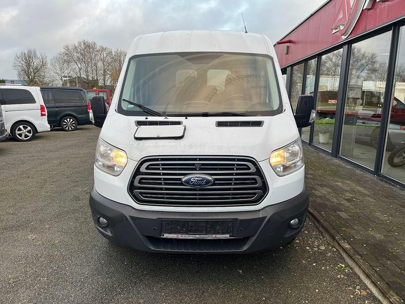 Second-hand Ford Transit 131 CP (96 kW) 2018 Alb Break