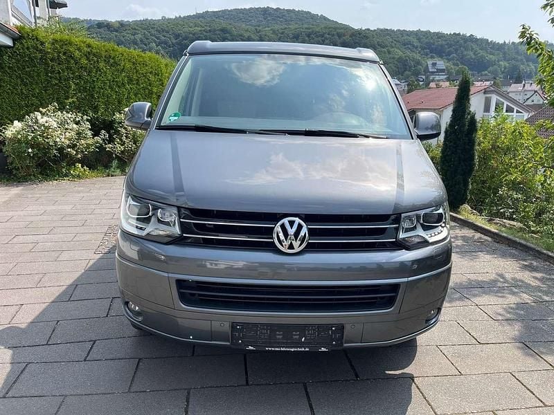 Gebraucht VW California Beach 179 PS (131 kW) 2013 Grau Van