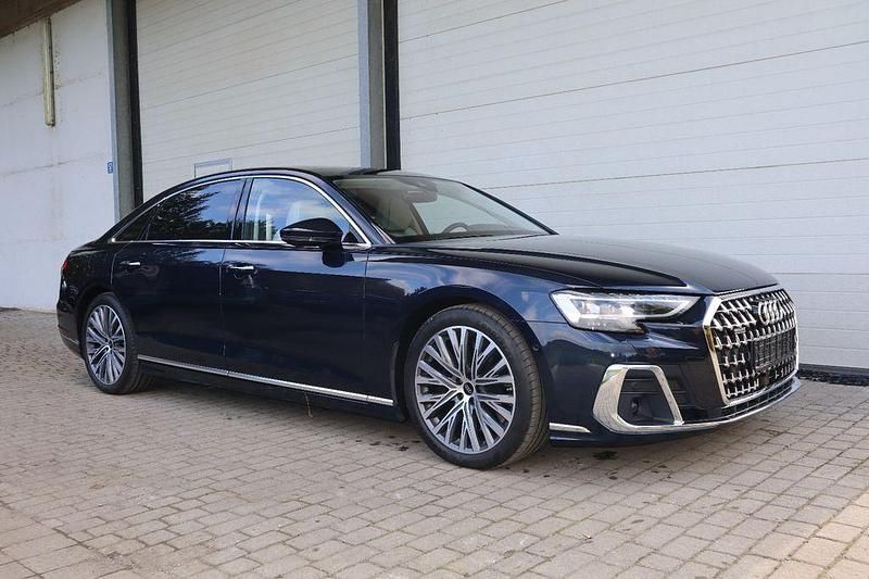 Gebraucht Audi A8L Exclusive 462 PS (339 kW) 2023 Blau Limousine