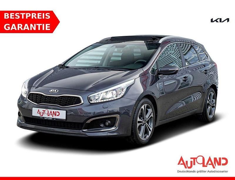 Grau Gebraucht 2016 Kia Ceed Sportswagon Spirit Kombi | 13.990 € (Teuer) - Bild 1/4