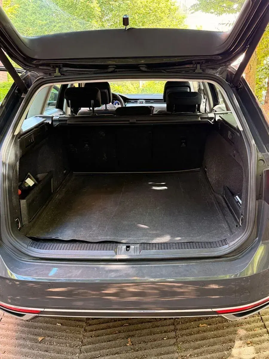 Gebraucht VW Passat GTE 218 PS (160 kW) 2021 Grau Kombi
