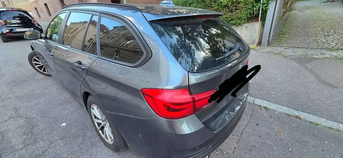 Gebraucht BMW 318 Advantage 150 PS (110 kW) 2016 Grau Kombi