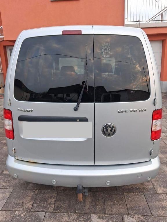 Gebraucht VW Caddy Life 140 PS (102 kW) 2009 Silber Van / Kleinbus