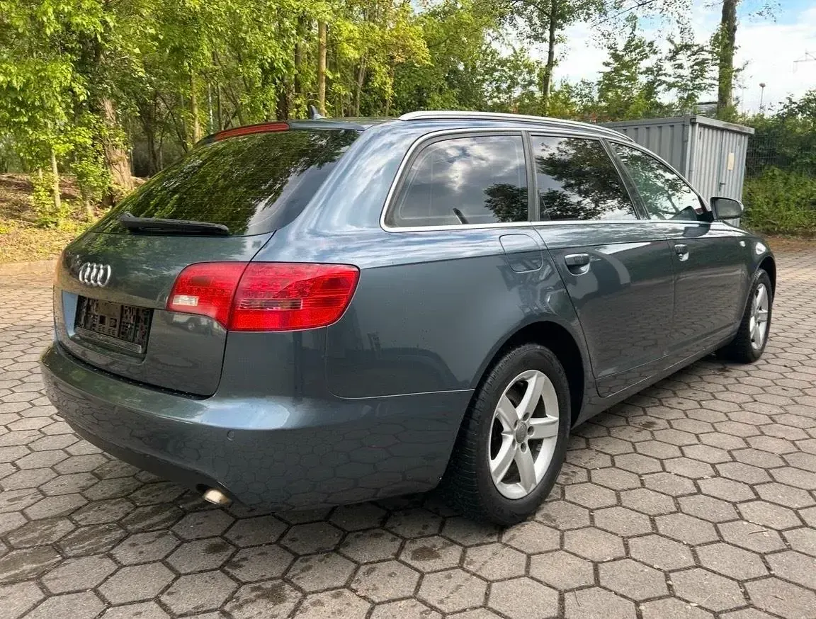 Gebraucht Audi A6 180 PS (132 kW) 2007 Blau Kombi