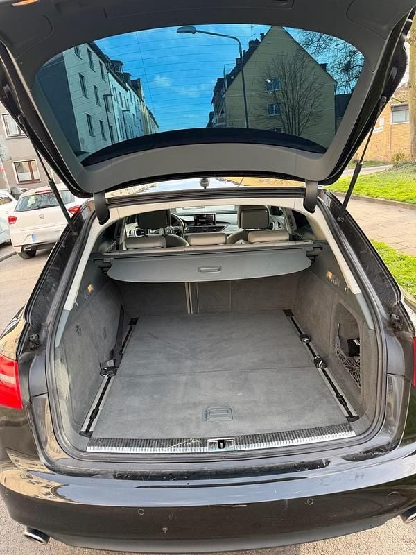 Gebraucht Audi A6 245 PS (180 kW) 2014 Schwarz Kombi