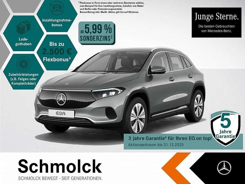 Grau Gebraucht 2024 Mercedes EQA300 Progressive SUV | 41.900 € (Teuer) - Bild 1/4