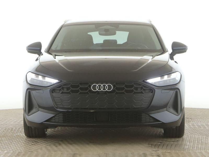 Gebraucht Audi A5 Sport 204 PS (150 kW) 2025 Firmamentblau metallic Kombi