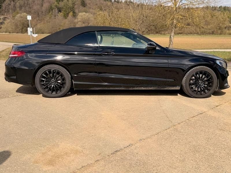 Gebraucht Mercedes C250 211 PS (155 kW) 2017 Schwarz Cabrio