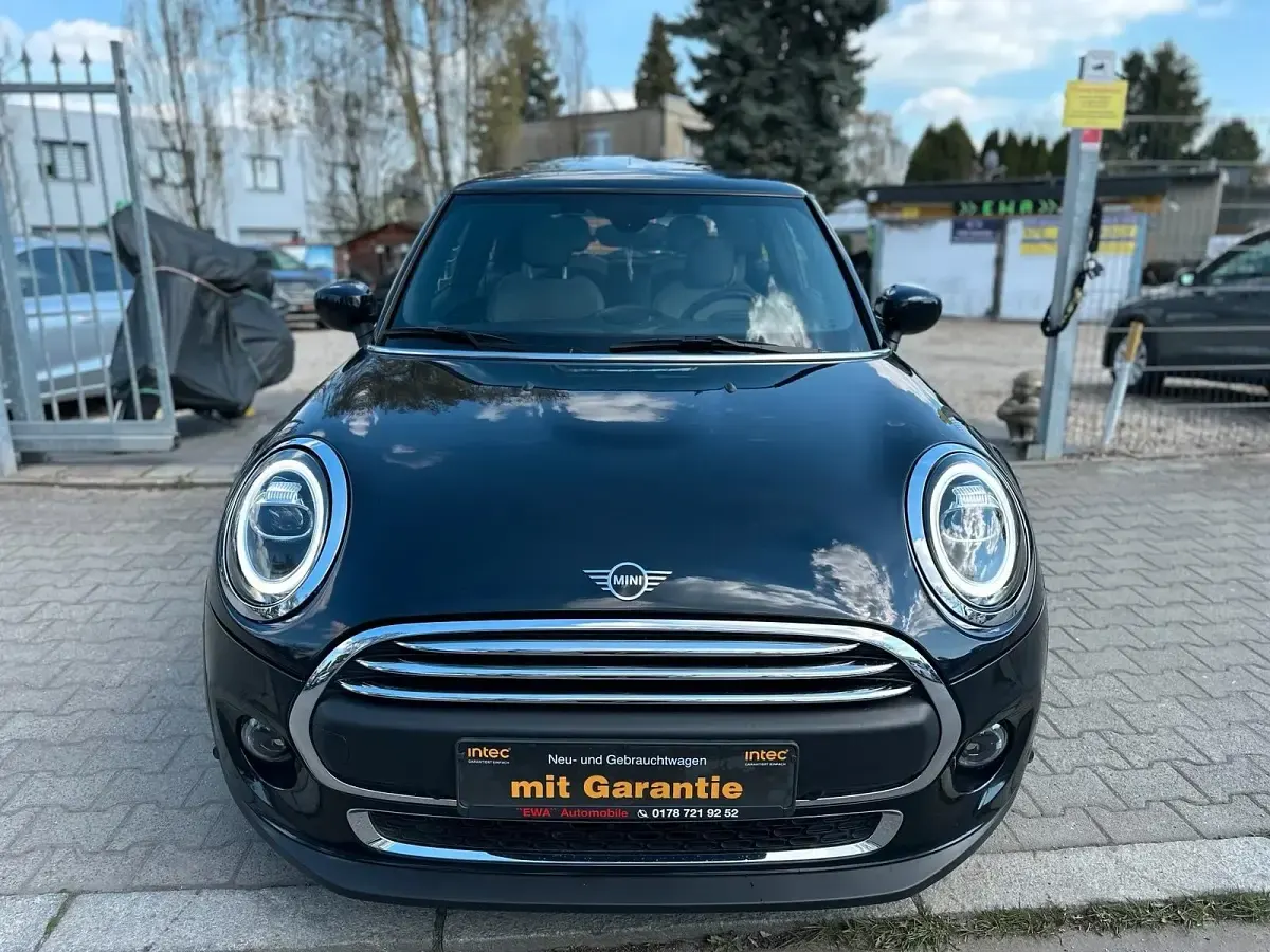 Gebraucht Mini ONE 102 PS (75 kW) 2020 Schwarz Kleinwagen