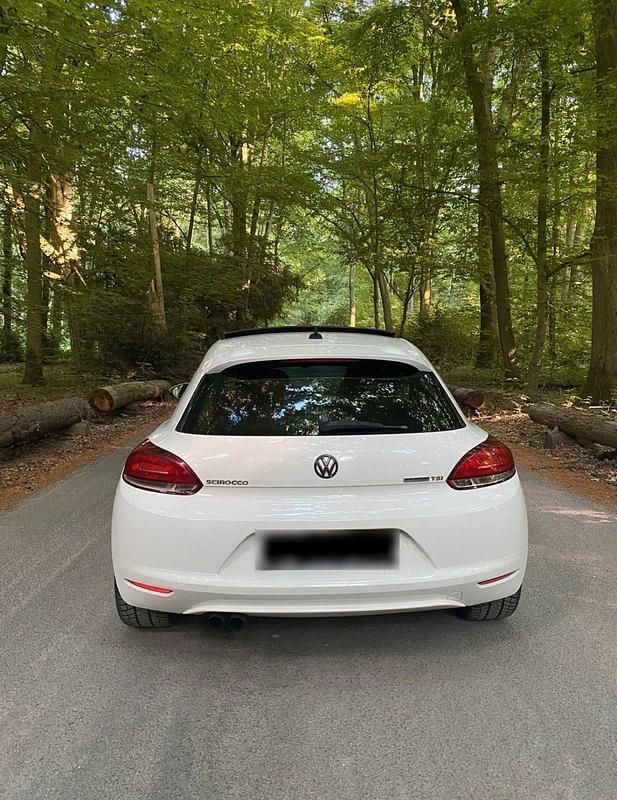 Gebraucht VW Scirocco 122 PS (89 kW) 2011 Weiß Coupé