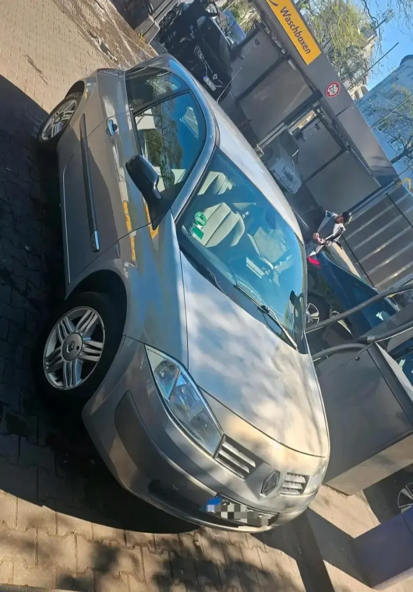 Gebraucht Renault Mégane II 116 PS (85 kW) 2004 Silber Kombi