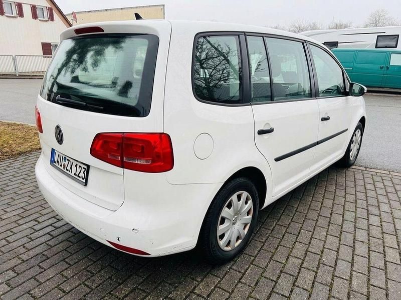 Gebraucht VW Touran 105 PS (77 kW) 2012 Van / Kleinbus
