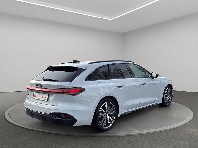 Usado Audi A5 S-Line 204 HP (150 kW) 2025 Branco Carrinha