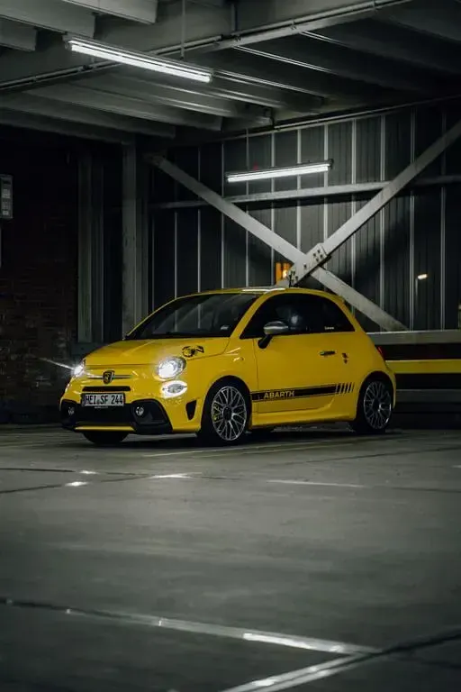 Gebraucht Abarth 595 Turismo 165 PS (121 kW) 2018 Gelb Kleinwagen